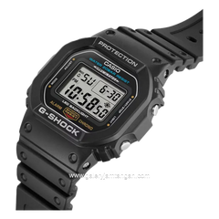 G-SHOCK DW-5600UE-1DR Full Black Digital Rubber Strap