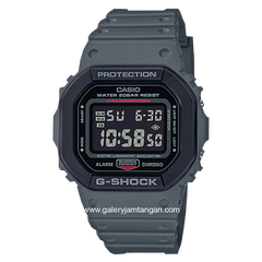 G-SHOCK DW-5610SU-8DR Gray Digital Rubber Strap