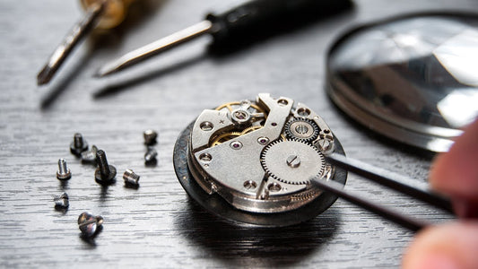 Penyebab Jam Tangan Automatic Bisa Rusak Sendiri dan Cara Mencegahnya