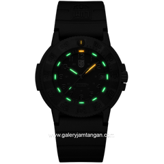 LUMINOX 3001.EVO.BO.S Original Navy SEAL, Dive Watch Rubber Strap