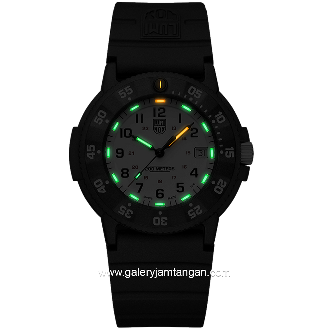 LUMINOX 3007.EVO.S Original Navy SEAL, Dive Watch Rubber Strap