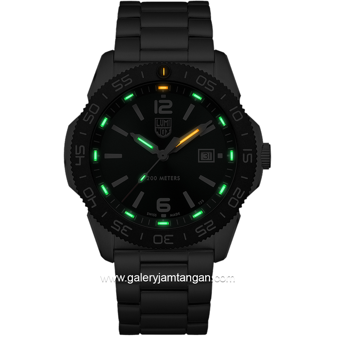 LUMINOX 3137 Pacific Diver, Dive Watch Stainless Steel