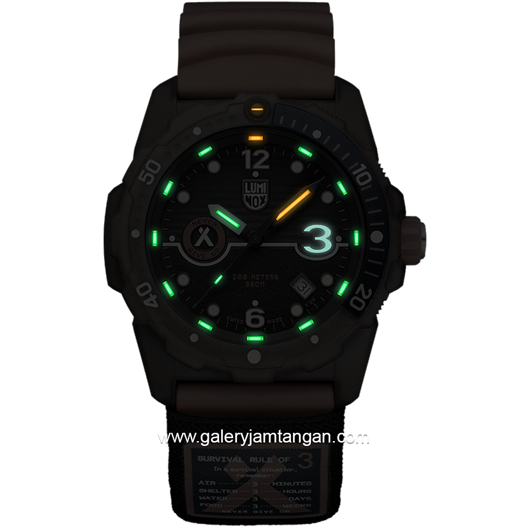 LUMINOX XS.3729.ECO Bear Grylls Survival ECO Rubber Swiss Made
