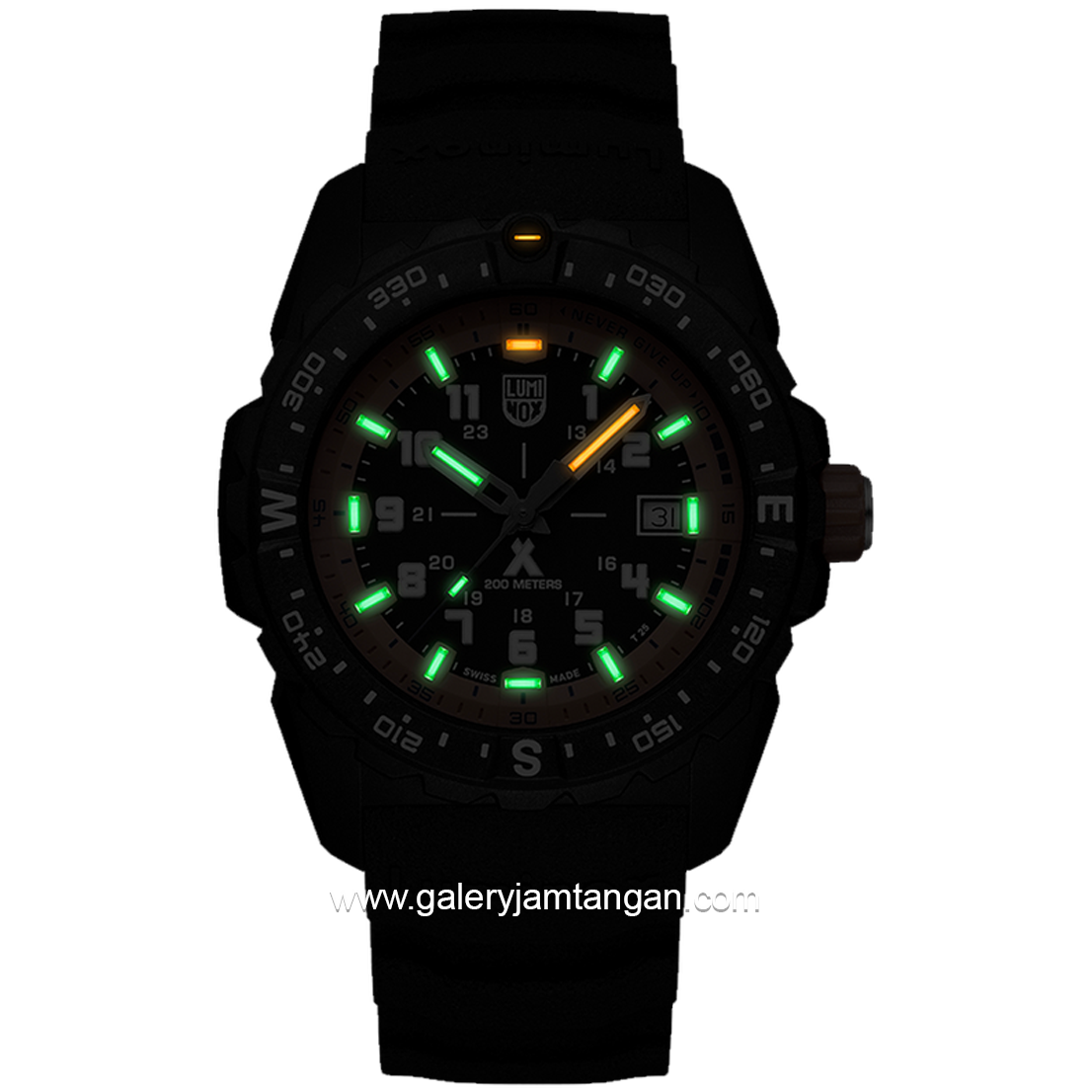 LUMINOX 3739 Bear Grylls Mountain, Outdoor Watch Rubber Strap