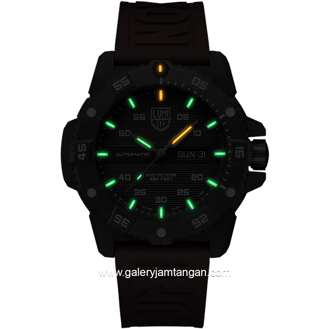 LUMINOX 3875 Master Carbon SEAL Automatic, Military Dive Watch