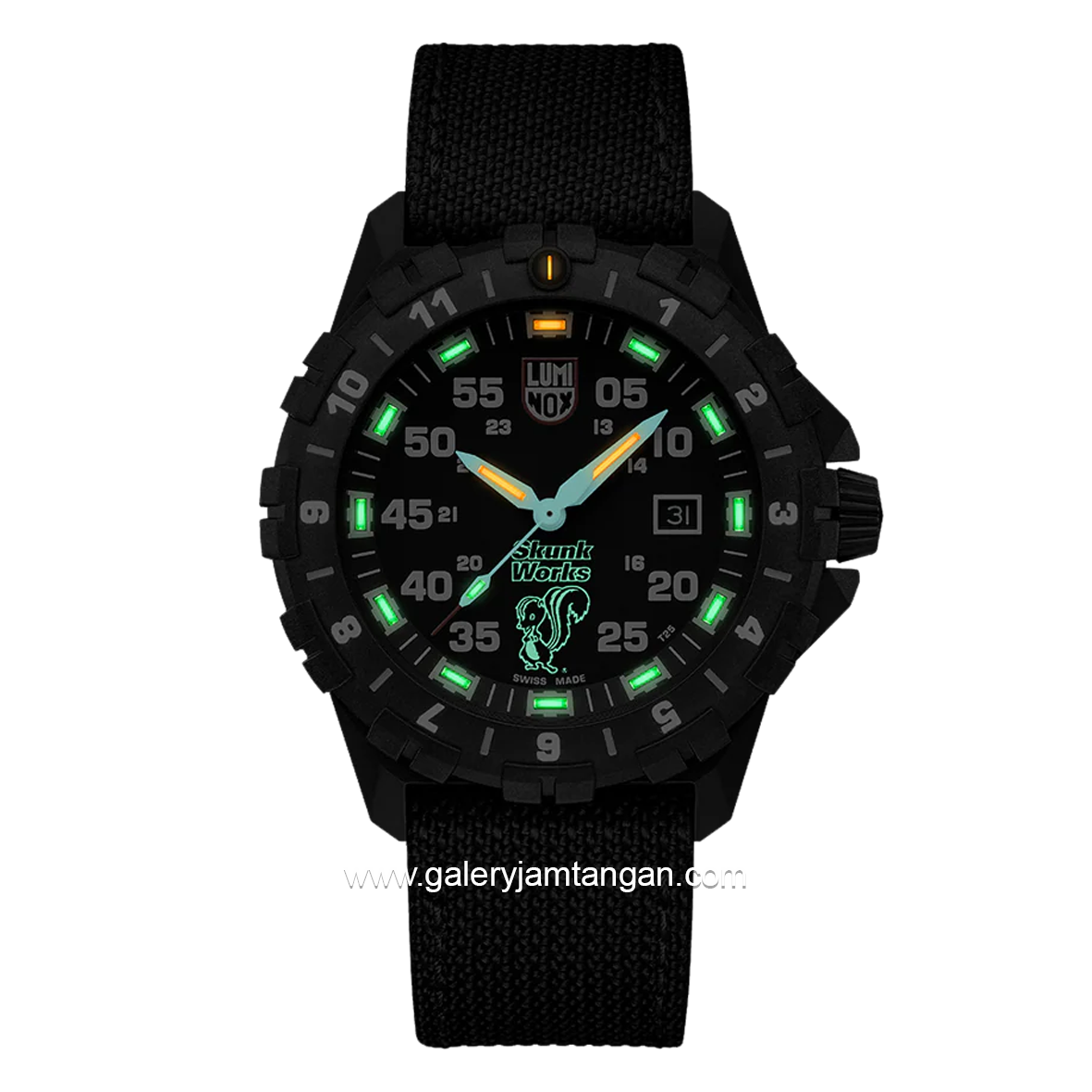 LUMINOX XA.6442.H Nighthawk x Skunk Works Black Canvas Swiss Made